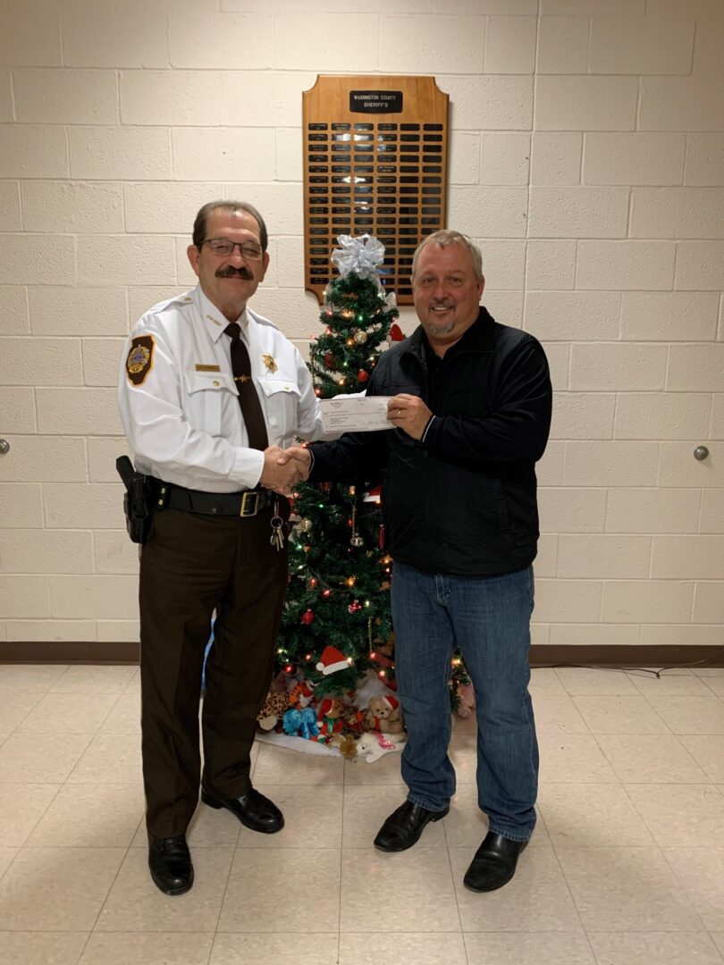 2019 sponsorship photo Sheriff Department scaled