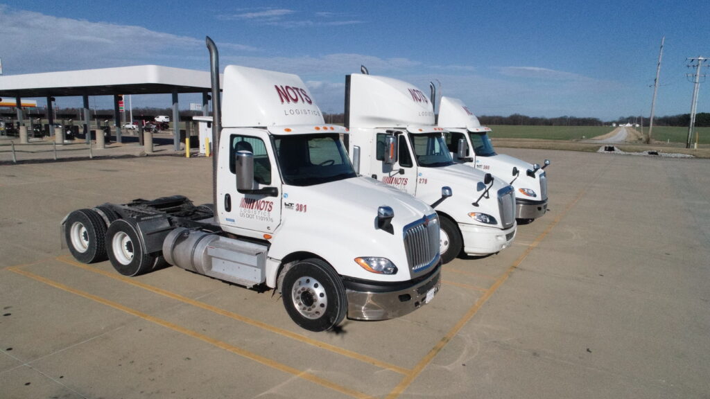 Top Benefits of Being a CDL Truck Driver 1 CDL Truck Driver